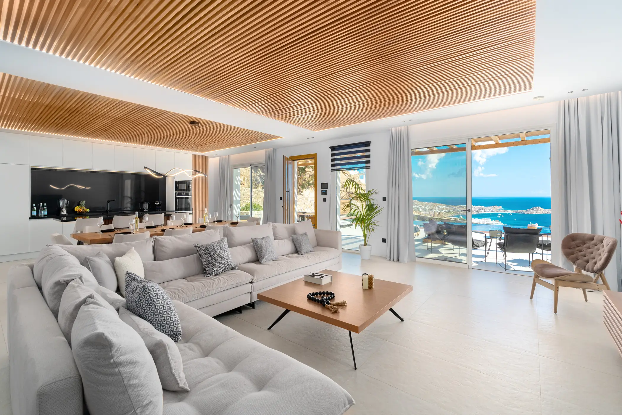 Elit Villa Psarou - Stunning Architecture